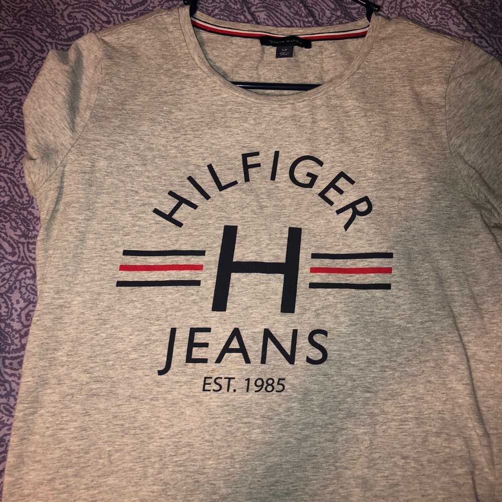Women’s Tommy Hilfiger T-shirt - Picture 1 of 2